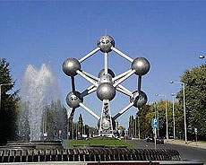 El popular Atomium de Bruselas.